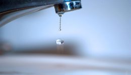 diakopi-nerou-avrio-stin-periochi