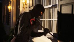 diarrixi-sto-mesolongi-Άrpaxan-chrisafika