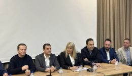 dievrimeni-sinedriasi-tis-deep-trikalon-2