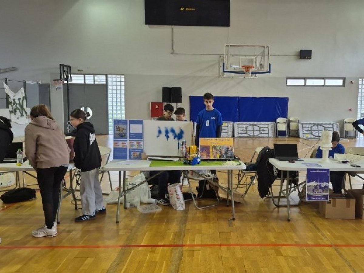 Δήμος Λαυρεωτικής: Με επιτυχία πραγματοποιήθηκε ο Περιφερειακός Διαγωνισμός Αττικής του Πανελλήνιου Μαθητικού Διαγωνισμού 𝗥𝗢𝗕𝗢𝗙𝗘𝗦𝗧 𝗛𝗘𝗟𝗟𝗔𝗦 𝟮𝟬𝟮𝟲.