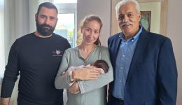 dimos-tis-kritis-egrapse-ke