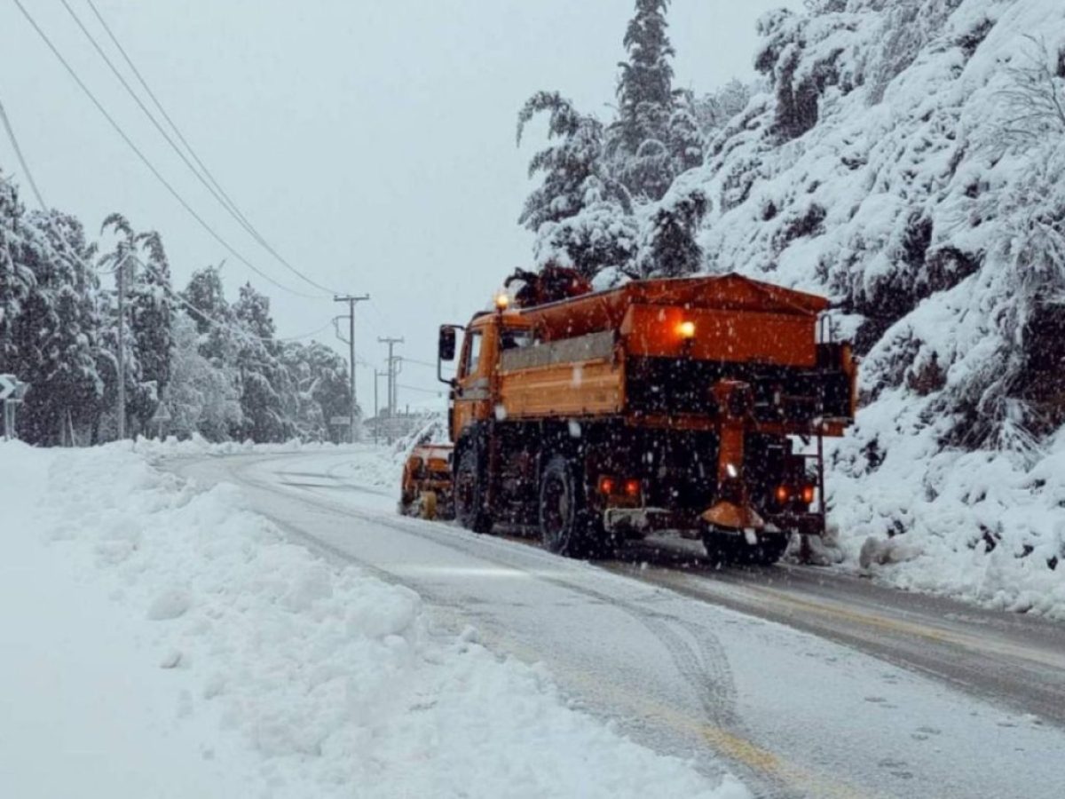 Δυτική Ελλάδα: Στα ορεινά τα εκχιονιστικά της Περιφέρειας