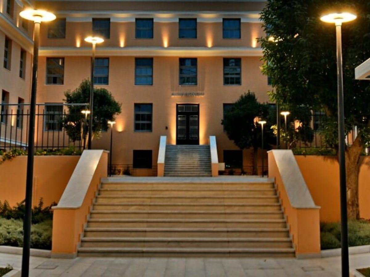 Δήμος Πατρέων: “Δώστε λεφτά για την Παιδεία! Όχι στην κατάργηση των Σχολικών Επιτροπών!”