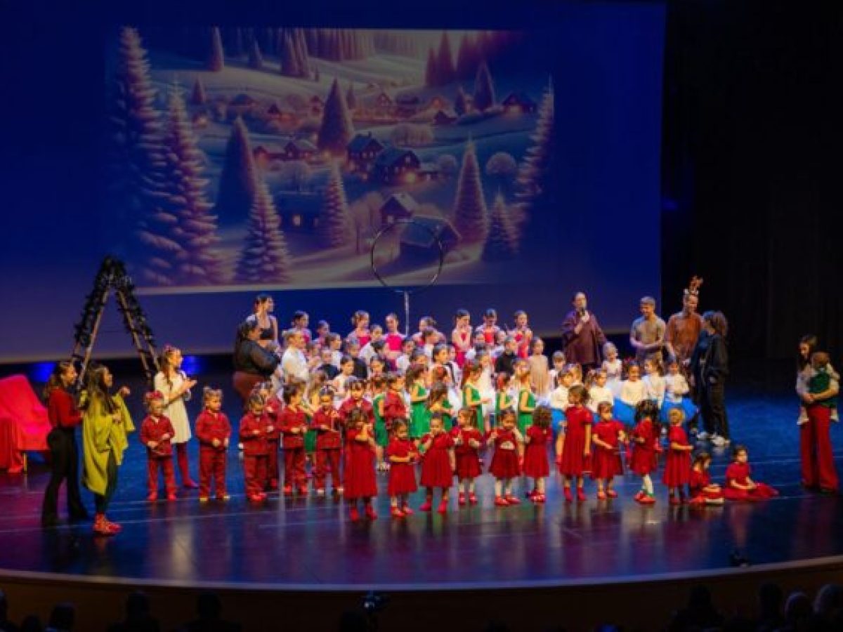 Ευχαριστήριο της ομάδας Santa Run Κομοτηνής προς τις σχολές χορού Let’s Dance και Let’s Move & Play