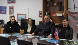 divi-olimpionikes-ekanan-podariko-gia-1