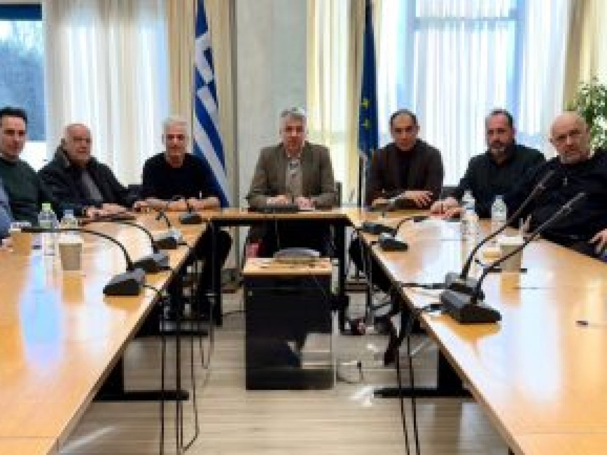 Συνάντηση του Χ. Τοψίδη με τους προέδρους των ΕΠΣ – Άρχισε η προετοιμασία για το αναπτυξιακό τουρνουά ποδοσφαίρου Κ12 & Κ14