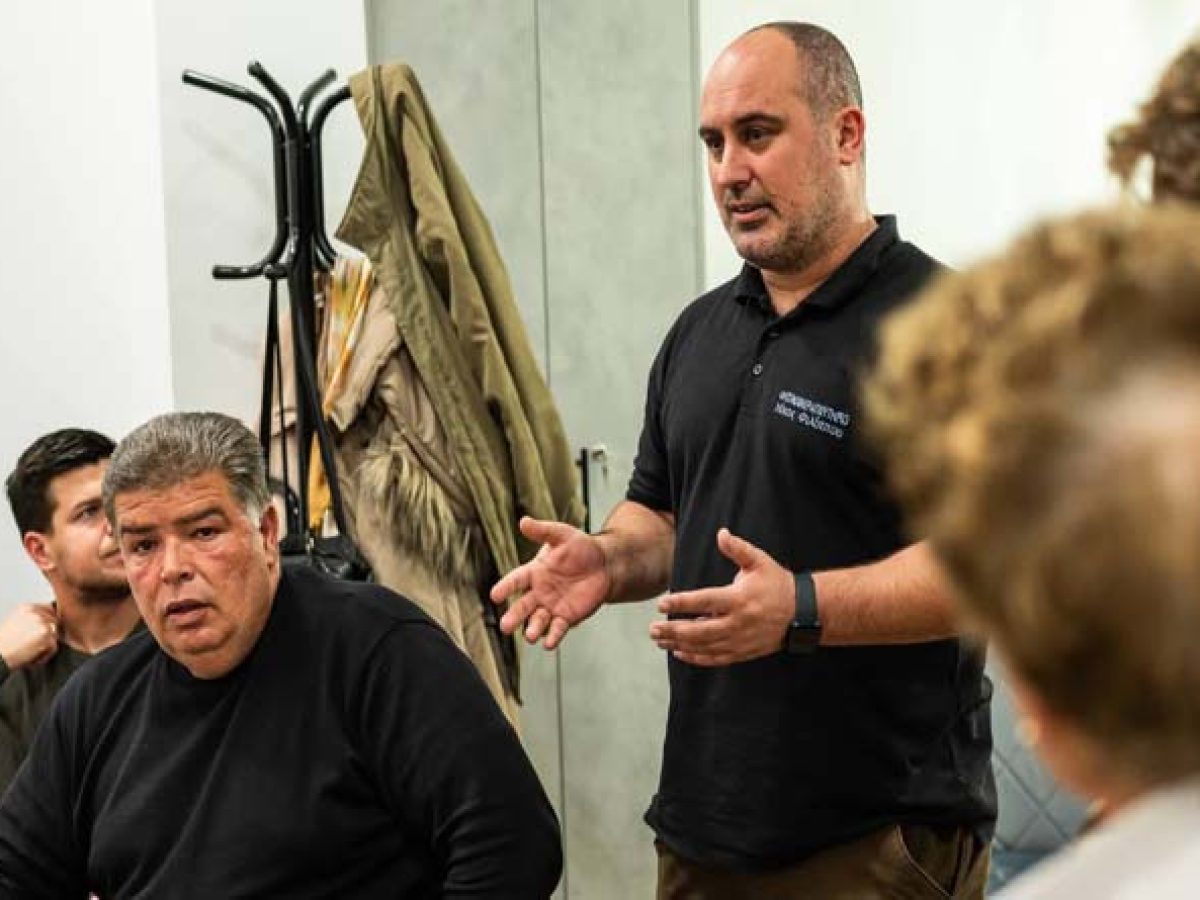 Δωρεάν φυσικοθεραπευτής στα ΚΑΠΗ του Δήμου Σαρωνικού