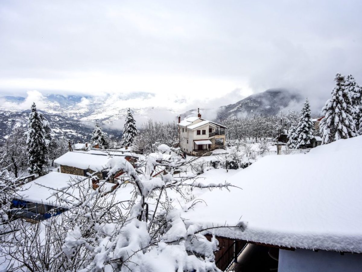 Δριμύ ψύχος σε όλη τη χώρα – Ισχυρός παγετός στα βόρεια, έντονα φαινόμενα Τρίτη και Τετάρτη