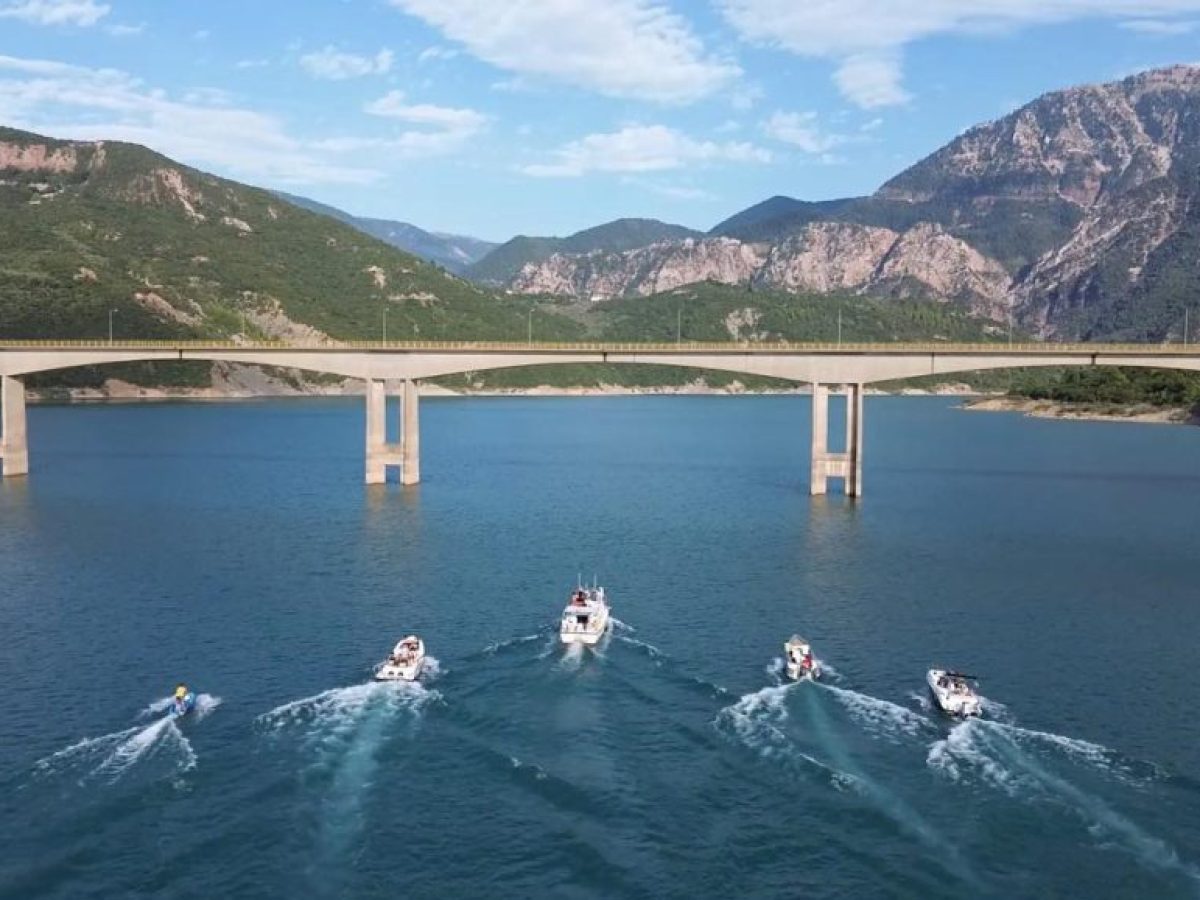 Δρόμους και προβλήτες στην τεχνητή λίμνη Κρεμαστών δημοπρατεί η Περιφέρεια Στερεάς Ελλάδας