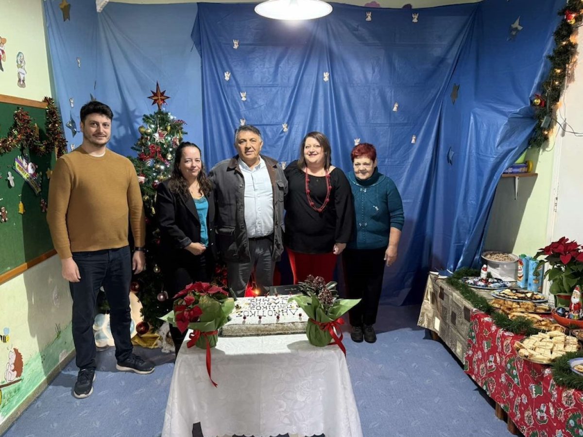 Ευχές, χαμόγελα και αισιοδοξία στην κοπή της Βασιλόπιτας του Παιδικού Σταθμού Σάμης