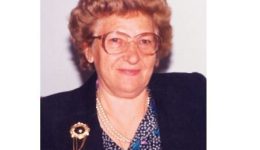 efige-apo-ti-zoi-i-37