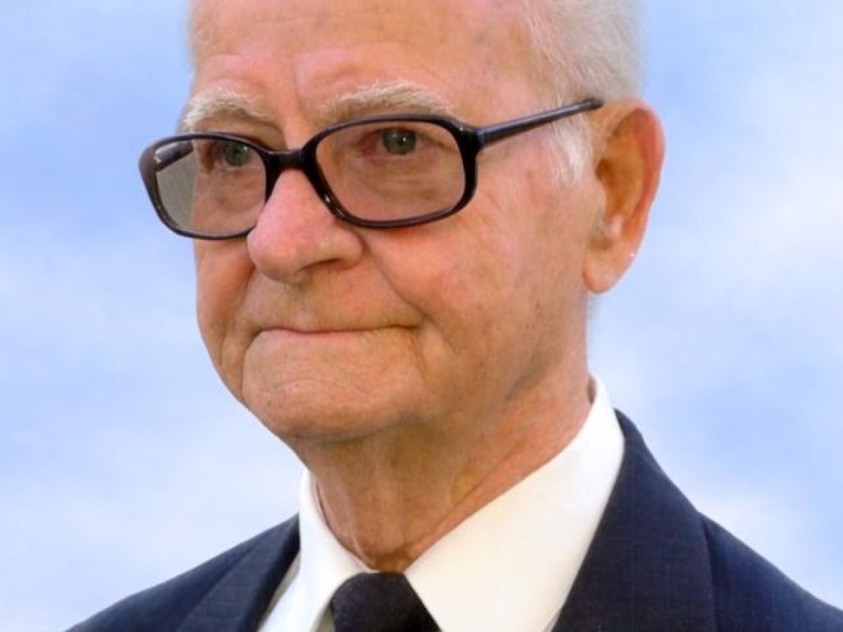 Έφυγε από την ζωή ο Μενέλαος Καραθάνος σε ηλικία 93 ετών