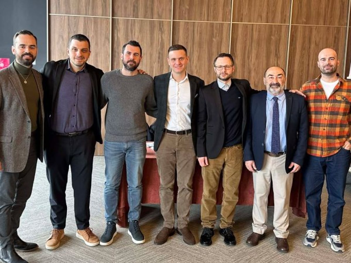 Εκδήλωση του Κτηνιατρικού Συλλόγου Τρικάλων για τη σημασία της πρόληψης των παρασιτώσεων στα ζώα συντροφιάς