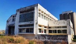 ekdothike-i-ikodomiki-adia-gia-3