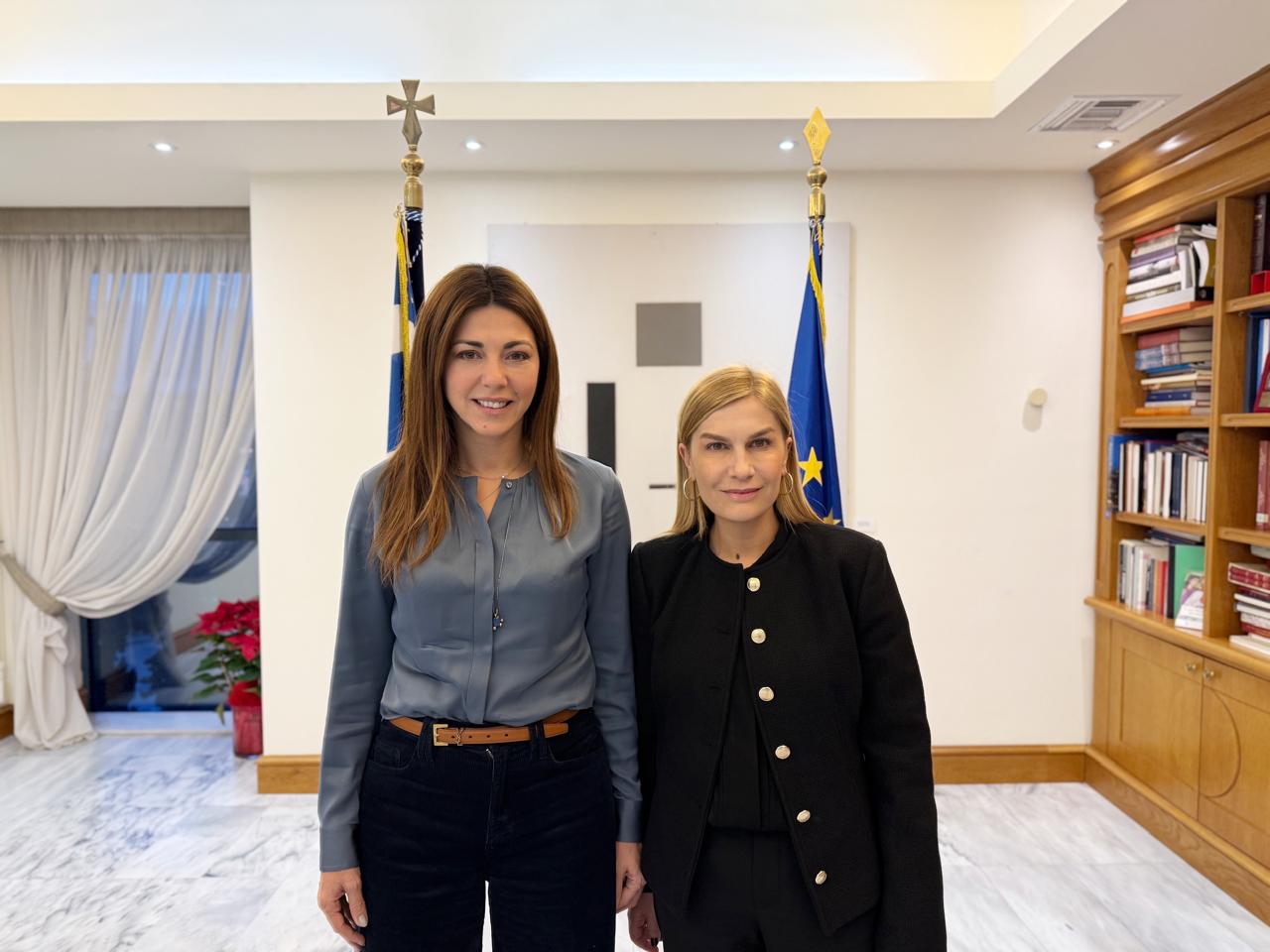 ekpedefsi-sta-chania-stratigiki-sinantisi