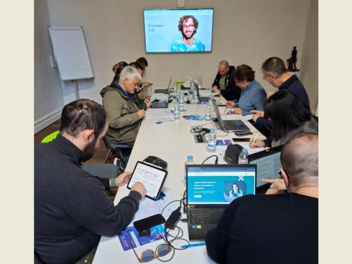 Εκπαιδευτικοί της Ροδόπης συμμετέχουν σε πρόγραμμα Erasmus με θέμα τη χρήση της Τεχνητής Νοημοσύνης στην τάξη