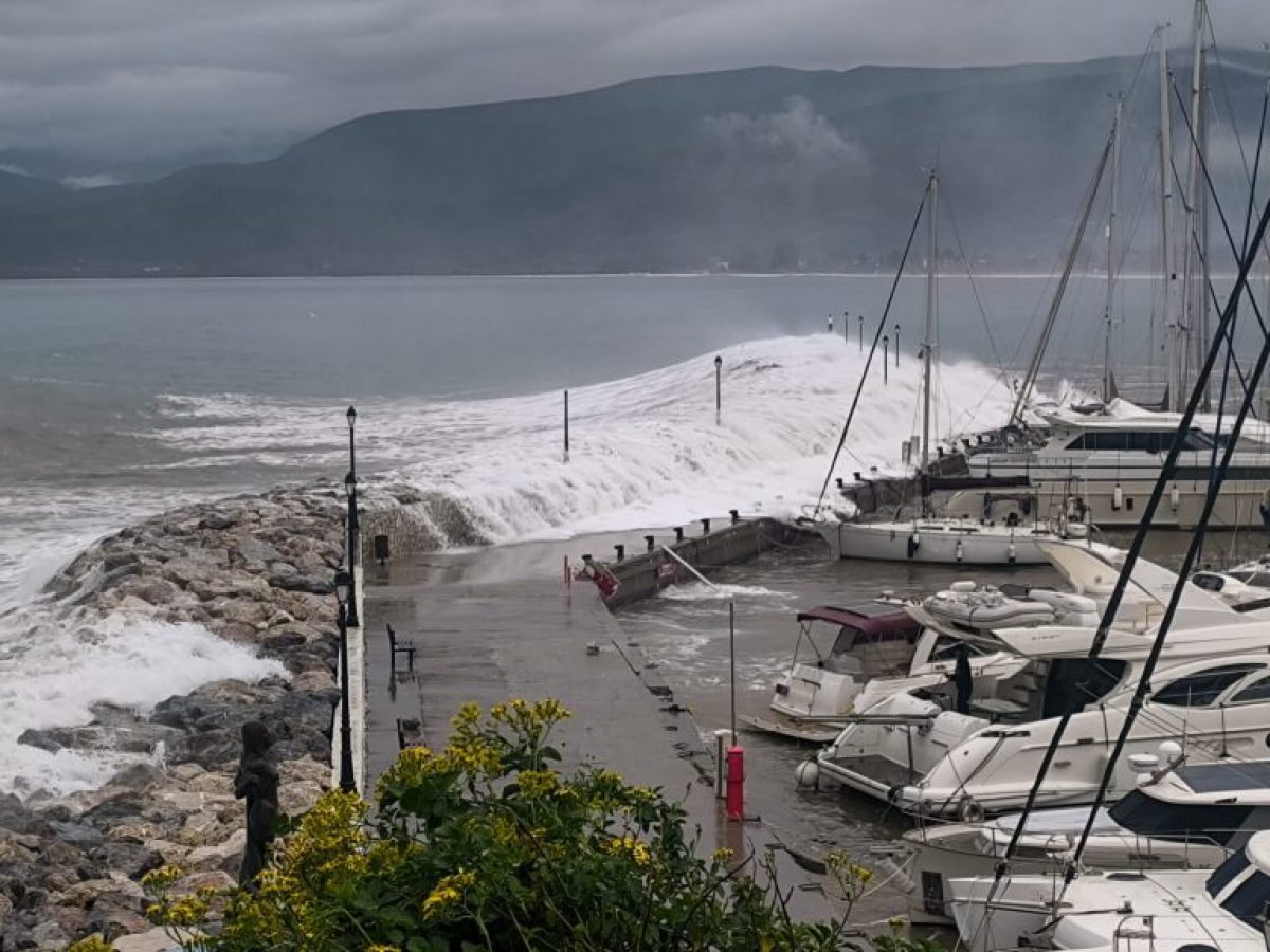 Έκτακτα καιρικά φαινόμενα στην Πελοπόννησο – Ένας νεκρός λιμενικός στο Άστρος Κυνουρίας
