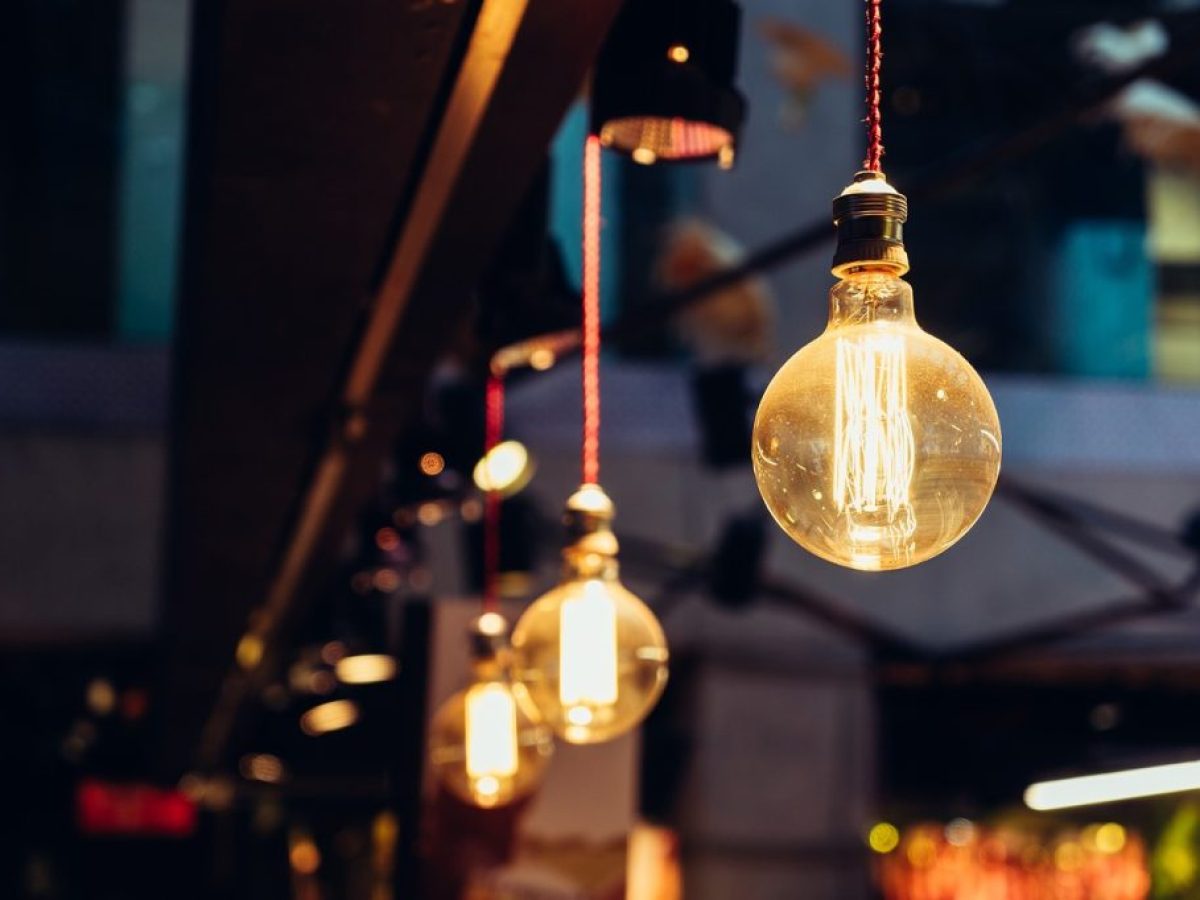 Εκτεταμένη βλάβη από Λειβαθώ έως Πρόννους – Αναβοσβήνουν τα φώτα, άγνωστη η ώρα αποκατάστασης