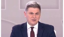 ektos-tis-evroomadas-tou-siriz&Alpha;