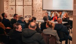 enas-dimiourgikos-dialogos-technis-ke