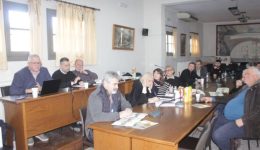 enimerosi-gia-to-Leader-ston
