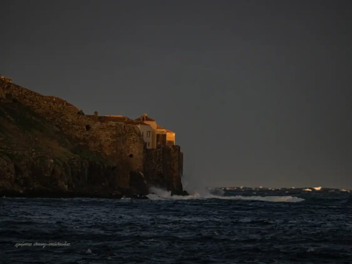 «Έντονη αγωνία για το μέλλον της καστροπολιτείας και τις επιπτώσεις της ανιστόρητης παρέμβασης»