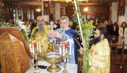 eortastikan-me-megaloprepia-ta-Άgia