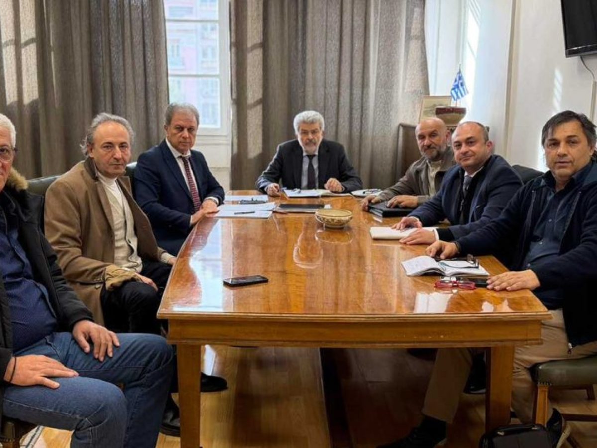 &Epsilon;&pi;&alpha;&phi;έ&sigmaf; &Alpha;&mu;&alpha;&nu;&alpha;&tau;ί&delta;&eta; &ndash; &Lambda;&upsilon;&sigma;&sigma;&alpha;&rho;ί&delta;&eta; &mu;&epsilon; &tau;&omicron;&nu; &Gamma;.&Gamma;. &Epsilon;&mu;&pi;&omicron;&rho;ί&omicron;&upsilon; &gamma;&iota;&alpha; &tau;&alpha; &pi;&rho;&omicron;&beta;&lambda;ή&mu;&alpha;&tau;&alpha; &tau;&omega;&nu; &lambda;&alpha;ϊ&kappa;ώ&nu; &alpha;&gamma;&omicron;&rho;ώ&nu;