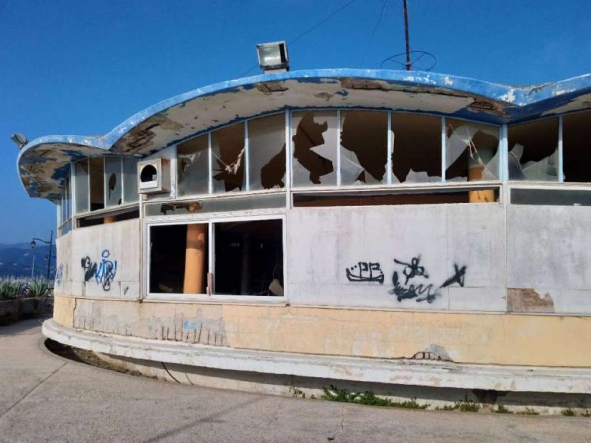 Επίκαιρη Ερώτηση του ΚΚΕ για την παραχώρηση ακινήτου στην Λευκάδα εντός της Ζώνης Ασφαλείας του Φάρου