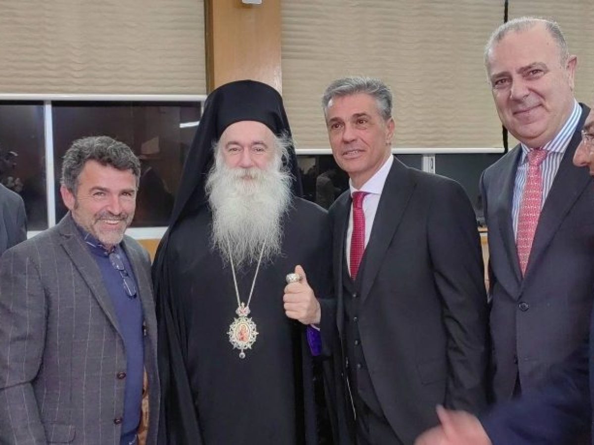 Επιμελητήριο Κορινθίας: Πλήθος κόσμου στην εκδήλωση για την κοπή της πίτας     (video-φώτο)