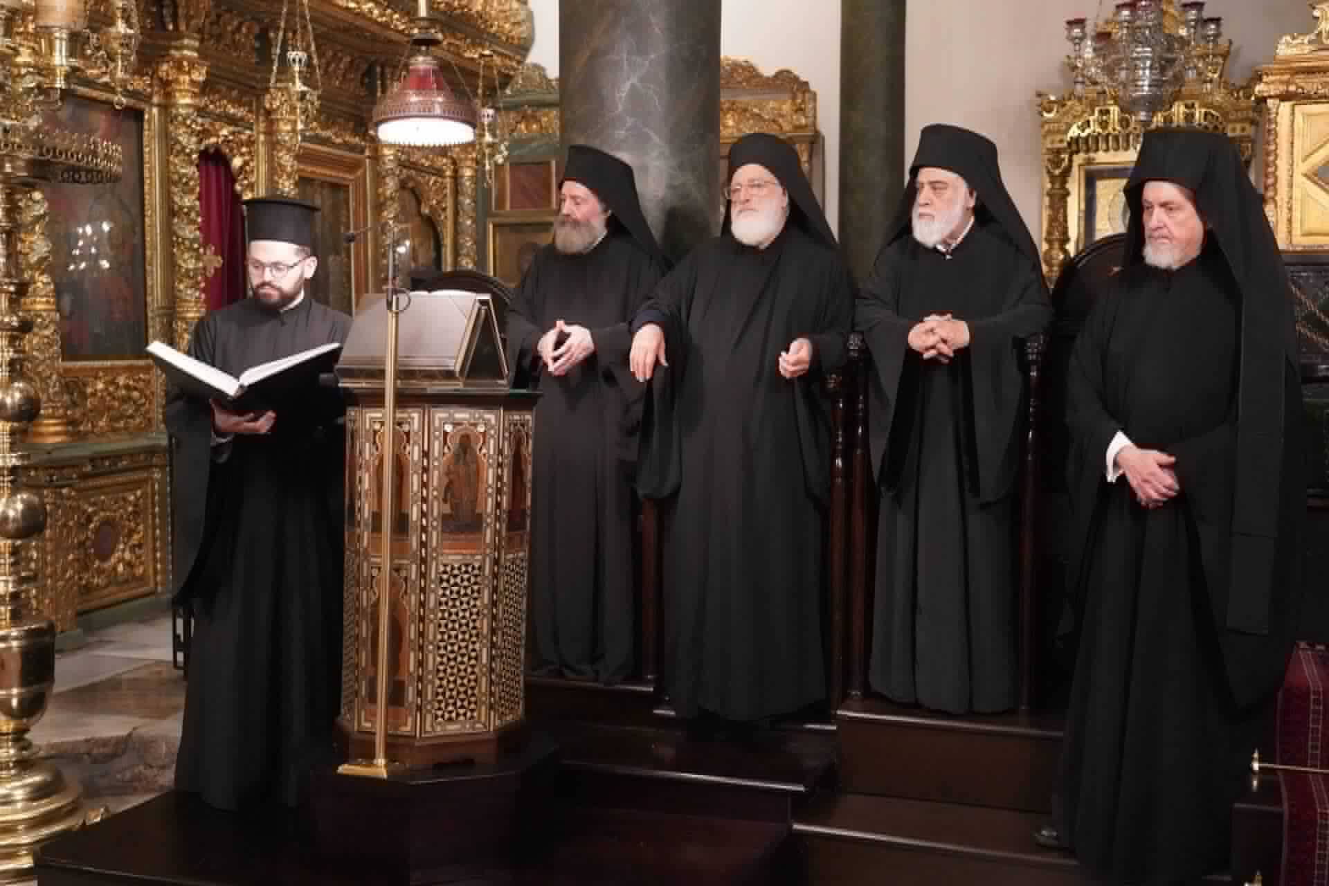 episima-dekti-apo-to-fanari