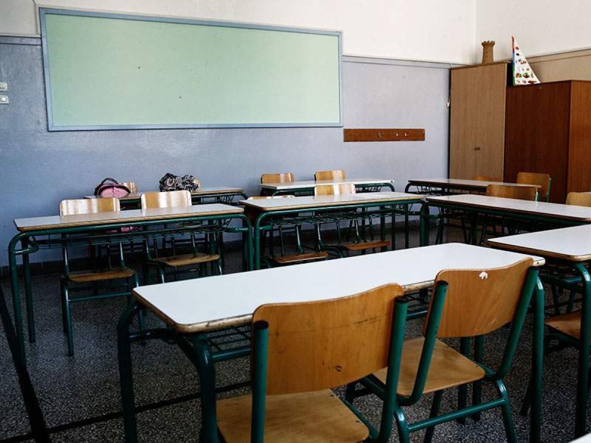 Επιστροφή στα σχολεία από σήμερα για μαθητές και εκπαιδευτικούς