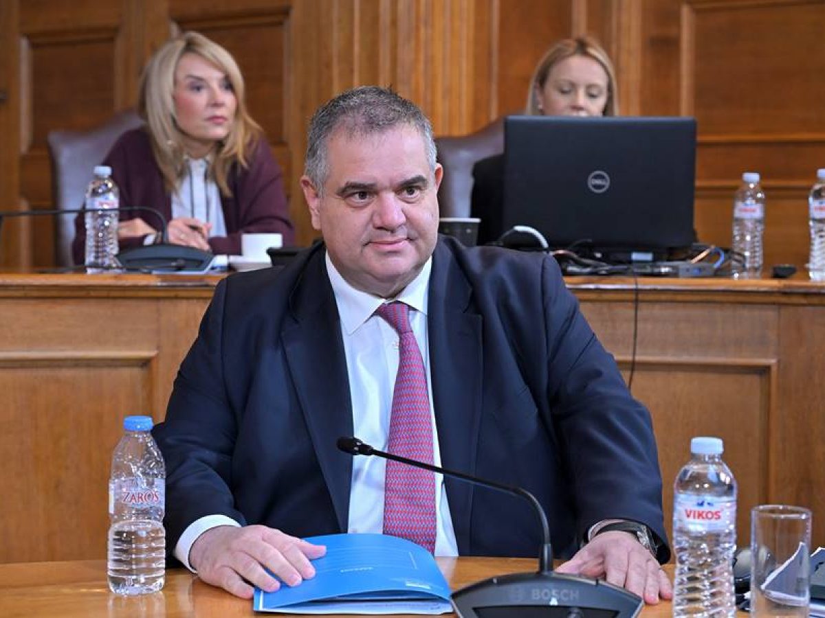 Έρχεται η ρύθμιση για αναγραφή του ονόματος χειροτονίας ή κουράς  στα ληξιαρχεία. Β. Σπανάκης: «Λύνουμε το πρόβλημα»