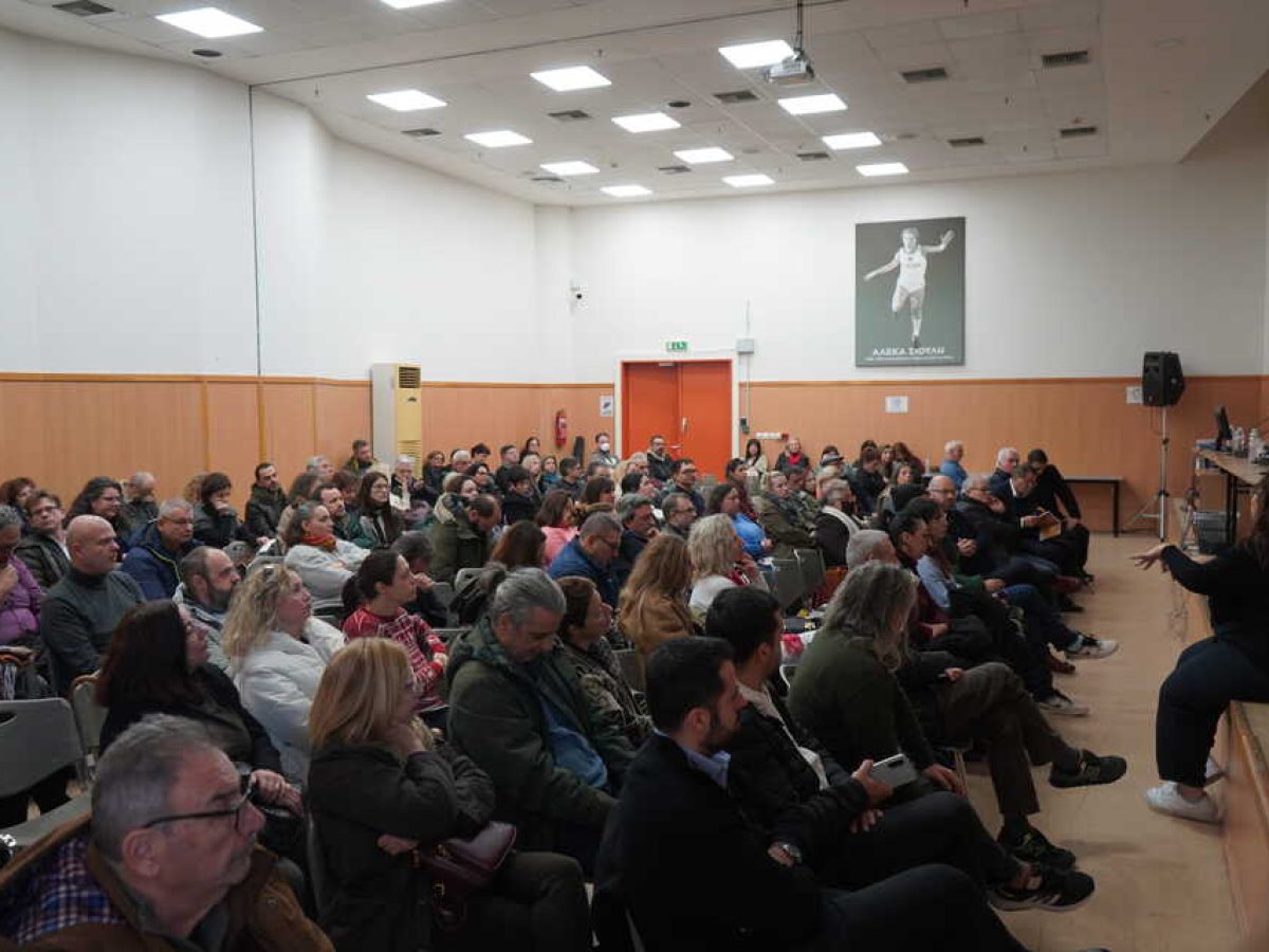 Εργατικό Κέντρο Πάτρας: Να αποσυρθεί το νομοσχέδιο για την κατάργηση των σχολικών επιτροπών