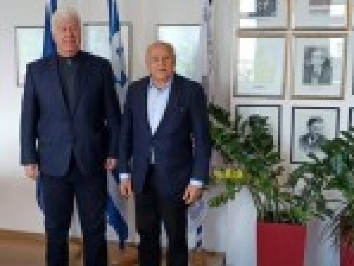 Εθιμοτυπική επίσκεψη του Περιφερειάρχη Ιονίων Νήσων κ. Ιωάννη Τρεπεκλή στο Δήμο Λευκάδας