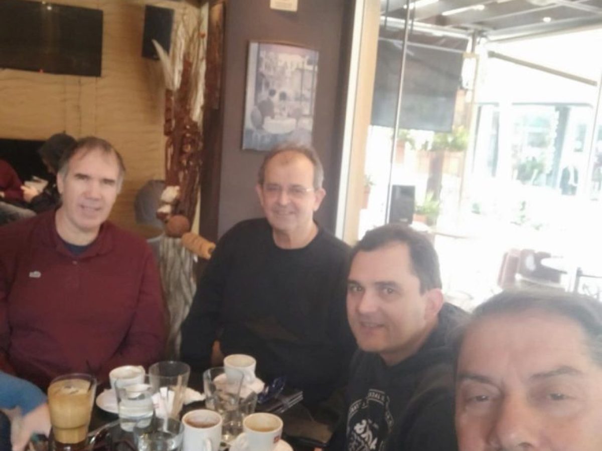 Εθιμοτυπική συνάντηση βετεράνων του μπάσκετ στο «Central» στα Τρίκαλα