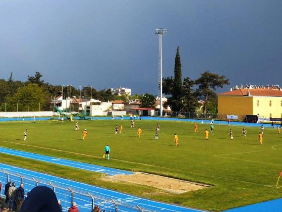 Εξάμηνη παράταση σε Δήμους και Περιφέρειες για να εκδίδουν προσωρινές άδειες λειτουργίας αθλητικών εγκαταστάσεων