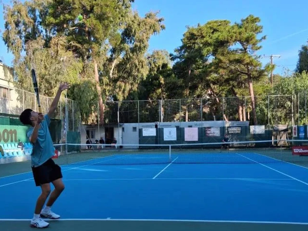 Εξάμηνη παράταση σε Δήμους και Περιφέρειες για τις προσωρινές άδειες λειτουργίας αθλητικών εγκαταστάσεων