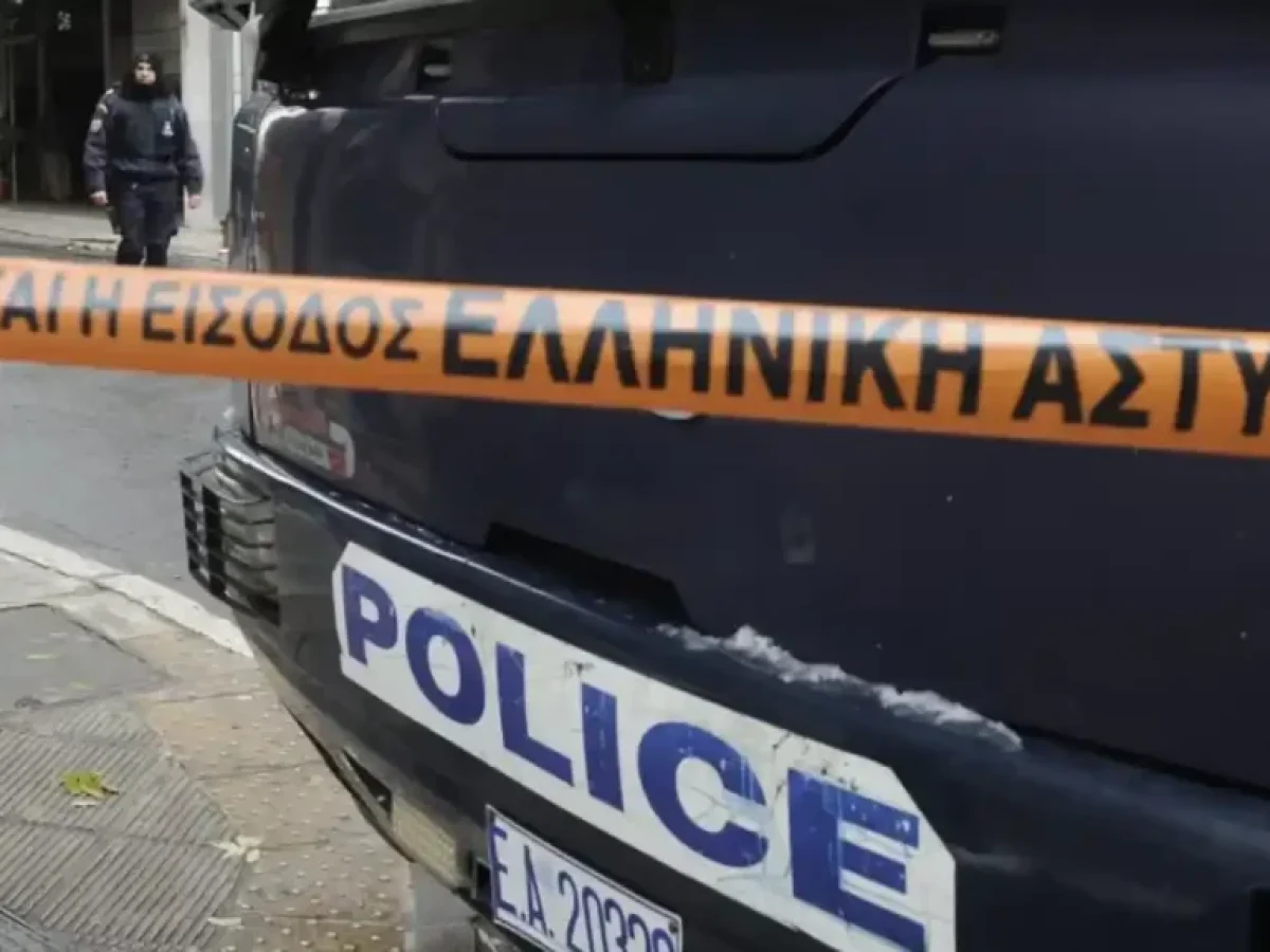 Εξάρθρωση συμμορίας για κλοπές οχημάτων στην Αττική: Τα παραποιούσαν και τα πουλούσαν σε ανυποψίαστους