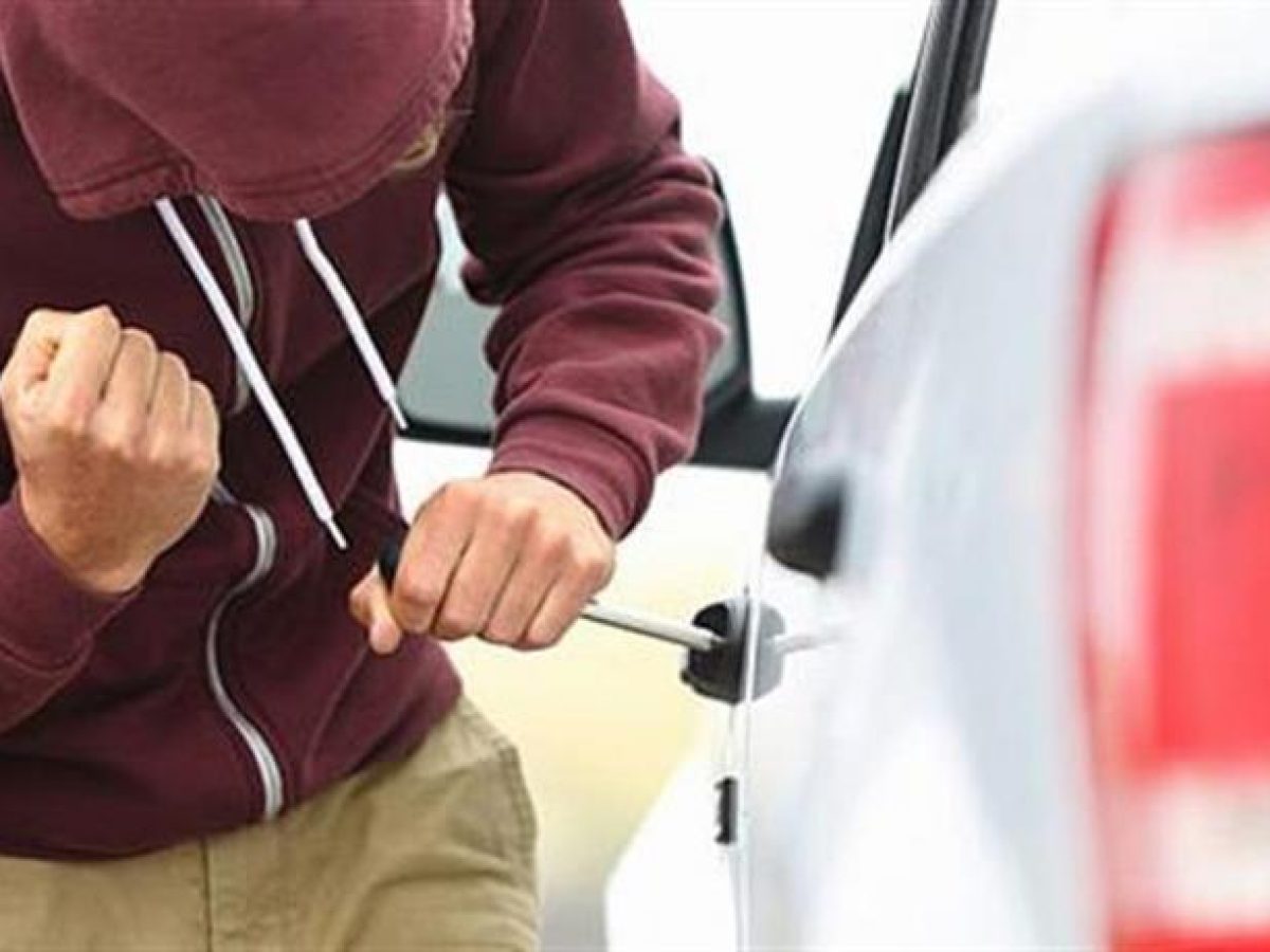 Εξιχνιάστηκαν 16 κλοπές από καταστήματα και οχήματα