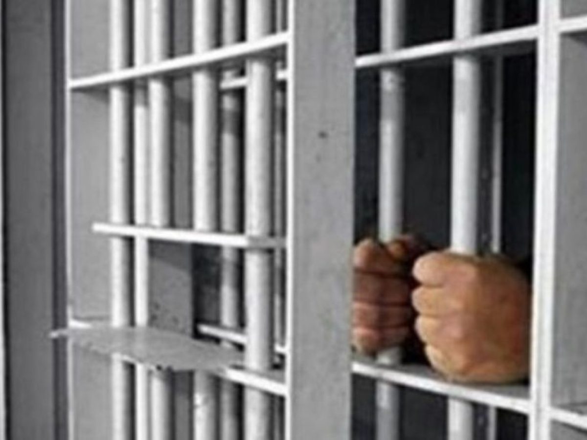 Φωτιά σε θάλαμο ανηλίκων στις φυλακές του Βόλου: Έντεκα κρατούμενοι στο Νοσοκομείο!