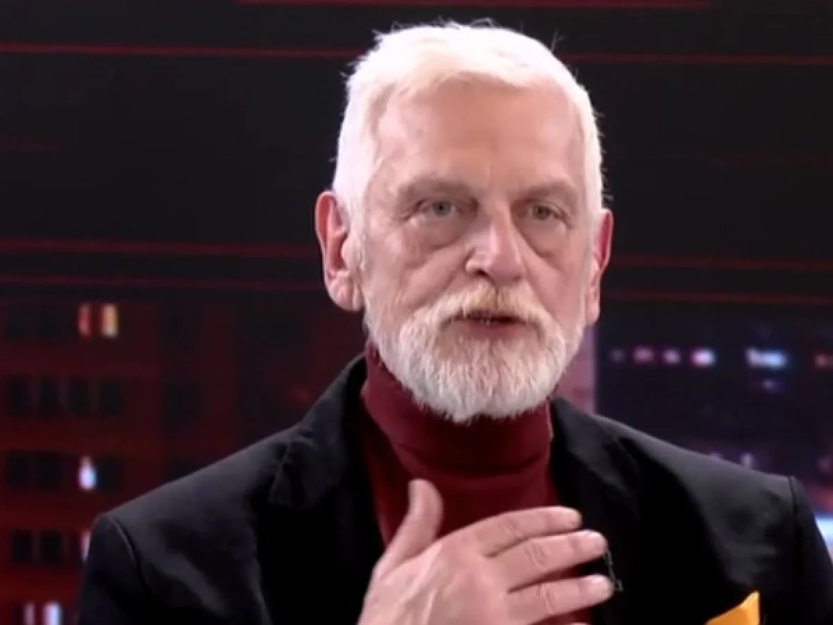 &Gamma;. &Lambda;&omicron;&beta;έ&rho;&delta;&omicron;&sigmaf; &gamma;&iota;&alpha; &Kappa;&alpha;&rho;&upsilon;&sigma;&tau;&iota;&alpha;&nu;&omicron;ύ: &laquo;&Alpha;&nu; &delta;&epsilon;&nu; &epsilon;ί&chi;&epsilon; &sigma;&kappa;&omicron;&tau;&omega;&theta;&epsilon;ί &tau;&omicron; &pi;&alpha;&iota;&delta;ί &tau;&eta;&sigmaf;, &theta;&alpha; &xi;έ&rho;&alpha;&mu;&epsilon; &tau;&eta;&nu; ύ&pi;&alpha;&rho;&xi;ή &tau;&eta;&sigmaf;;&raquo;