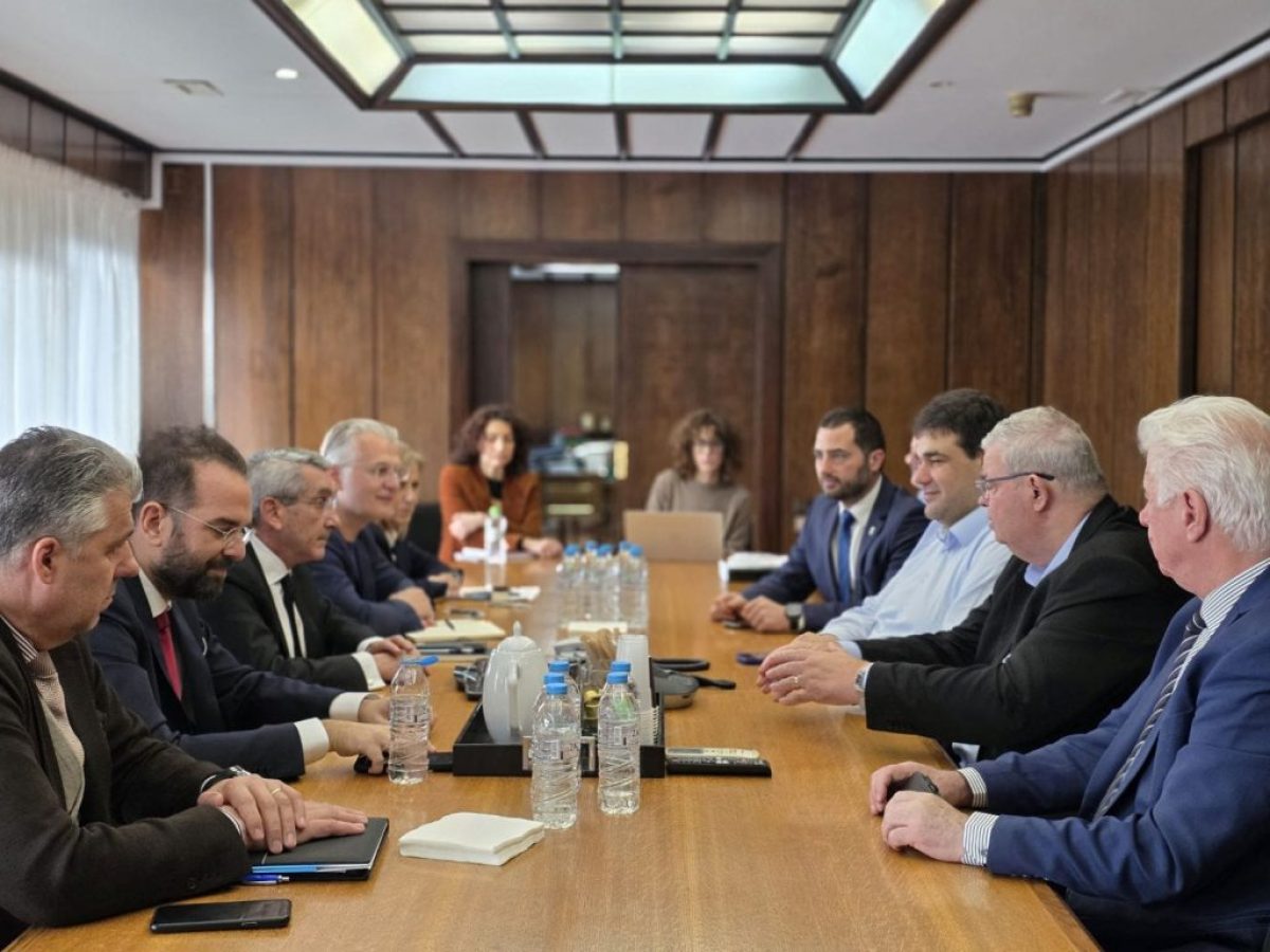 Γ.Χατζημάρκος: “Στόχος μας είναι να συμβάλουμε ουσιαστικά σε μια μεταρρύθμιση που θα κάνει τις Περιφέρειες ακόμα πιο αποτελεσματικές στην στήριξη της ανάπτυξης και της συνοχής της χώρας”