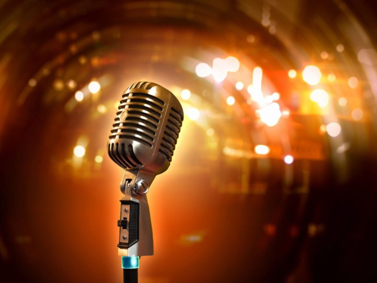 Γιάννης Γλέζος – Αιώνιος Άνεμος | Μικρή Σκηνή