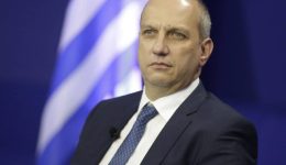 giannis-ikonomou-kamia-nea-politiki
