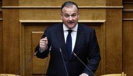 giannis-pappas-kinovouleftiki-paremvasi-gia-3