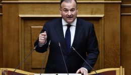 giannis-pappas-Αdiapragmatefti-i-pliris