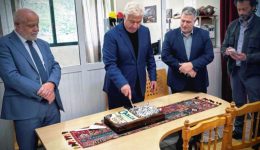 giannis-trepeklis-ta-ionia
