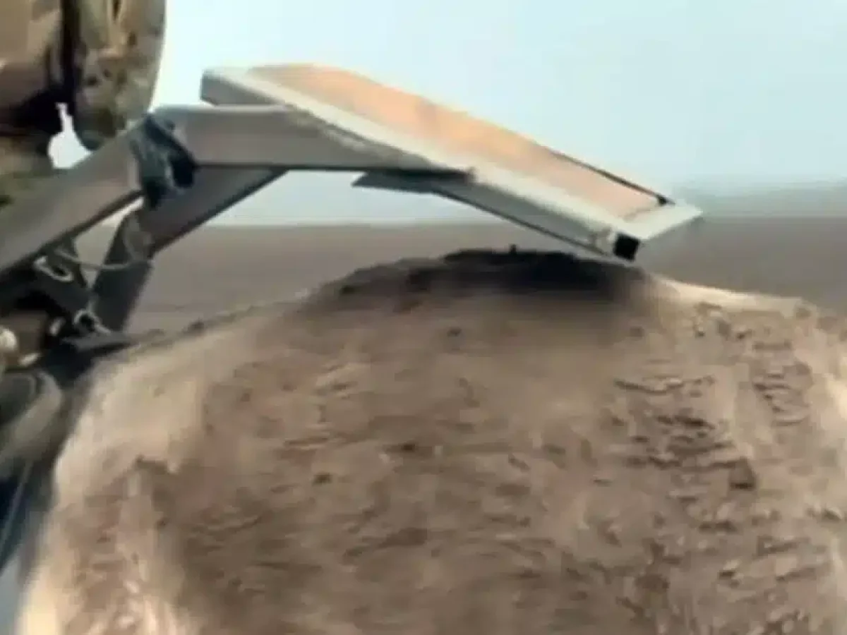 Γιατί οι Ρώσοι τοποθετούν τερματικά Starlink επάνω σε άλογα και γαϊδούρια