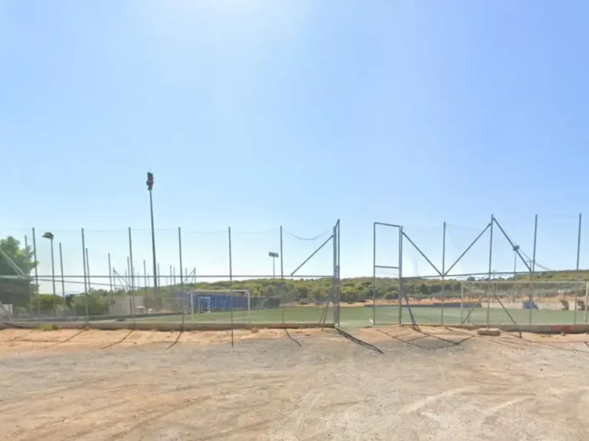 Γήπεδο Βαλαρίας: Έπεσαν οι υπογραφές για έργο 200.000 ευρώ – Θα γίνει το νέο στολίδι της Μάνδρας